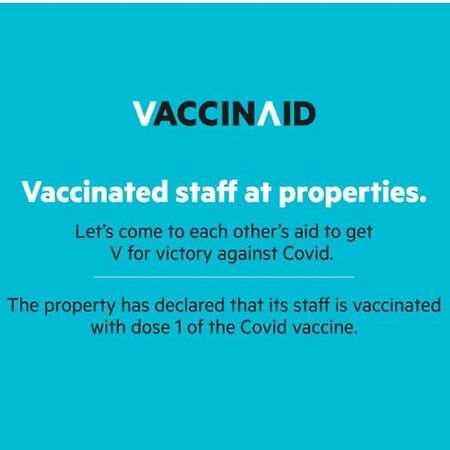 Vaccinated Staff - Oyo 352 Homestay Sabang Bandung Eksteriør billede