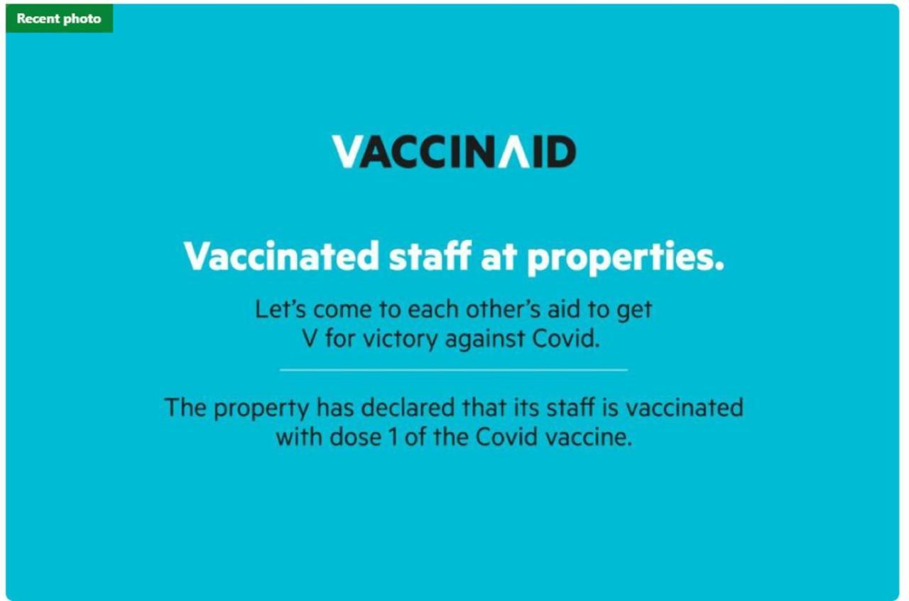 Vaccinated Staff - Oyo 352 Homestay Sabang Bandung Eksteriør billede